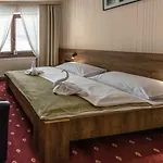 Horalka Hotell 3*