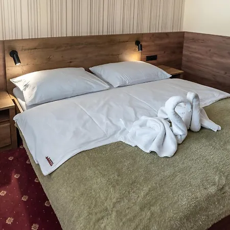 Hotel Horalka 3*